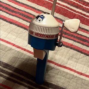 Mickey Mouse Zebco Fishing Reel 1988 - works like a charm!